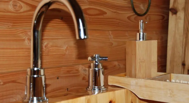Chambre d'Hôte Insolite en Cabane Perchée, Rezerwuj Hotel Maure-de-Bretagne Bretania