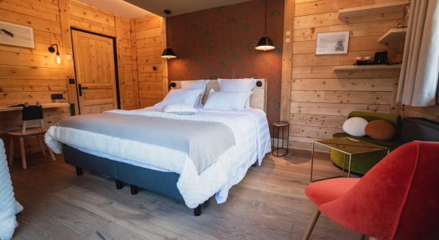 Chalet-Hôtel La Marmotte, La Tapiaz & SPA, The Originals Relais, Забронировать Шале Ле-Же Порт дю Солей