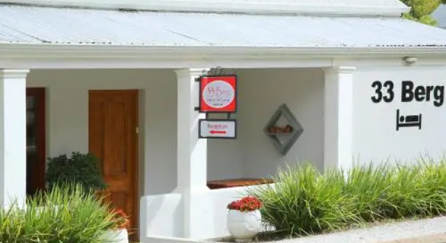 33 Berg Selfcatering, Забронировать Отель Свеллендам провинция Западный Кейп, рядом с NG Church Swellendam