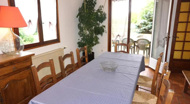 Gite Villa des Sources, Book Villa Sommerhuse i Drôme Provençale, Hytte