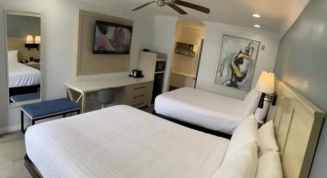 Четырёхместный номер Standard Ramada by Wyndham Redondo Beach
