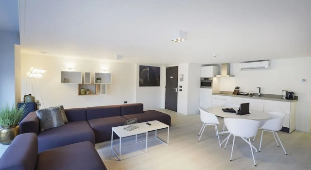 "DE BANK" - Hotel Apartments