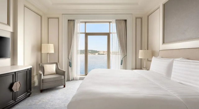 Двухместный люкс Bosphorus Deluxe Shangri-La Bosphorus, Istanbul