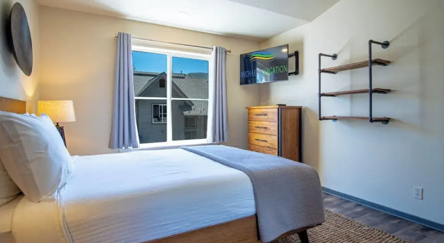 Della View 2BR Condo - In the Heart of Historic Downtown Hailey!