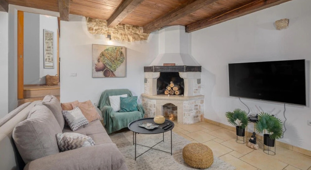 Lovely Home In Sorici, Забронировать Отель Отели Ровиньско села с бассейном, Бассейн