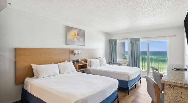Номер Classic Sugar Sands Beachfront Hotel, a By The Sea Resort