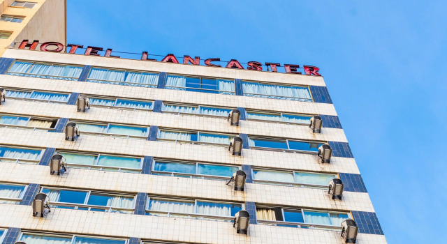 Lancaster Hotel by Castelo Itaipava, Забронировать Отель Отели Куритиба с парковкой, рядом с Конгресс-центр Estacao Embratel, Парковка