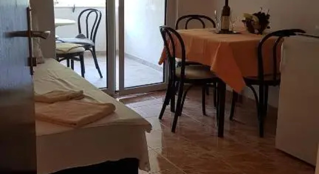 Студия с балконом и с красивым видом из окна Apartmani Neda Bane