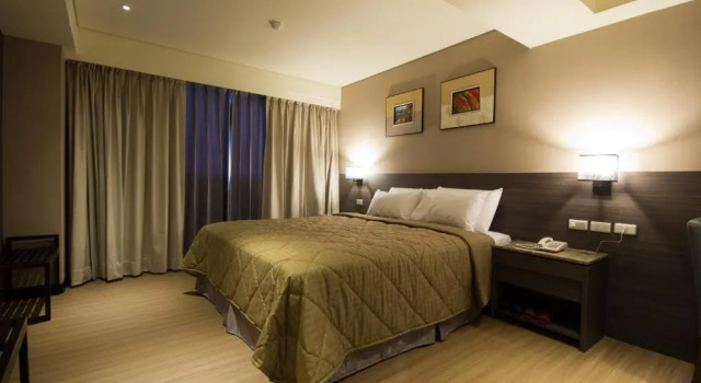 Двухместный номер Standard Royal Guest Hotel