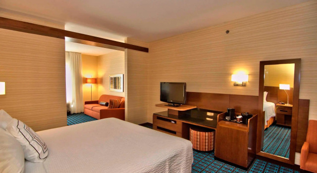 Двухместный люкс c 1 комнатой Fairfield Inn & Suites Towanda Wysox