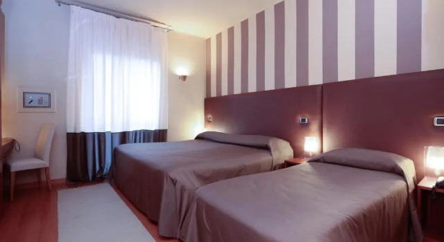 Camera Standard Hotel Aleramo