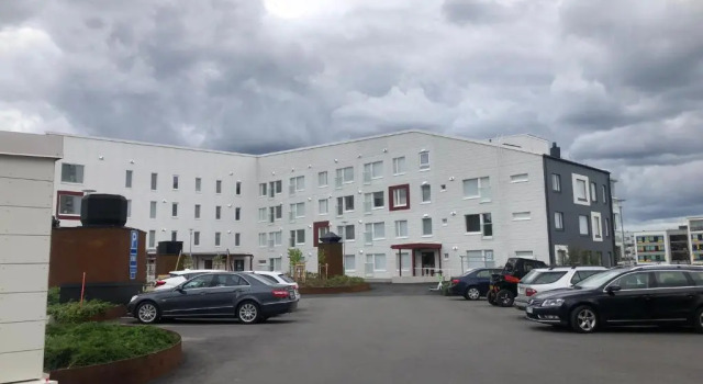 2 rooms, in front of the sea, free parking, Prenota Hotel Hotel a Oulu con parcheggio, Parcheggio