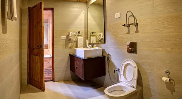 Люкс Chandertal Regency Hotel & Spa, Manali