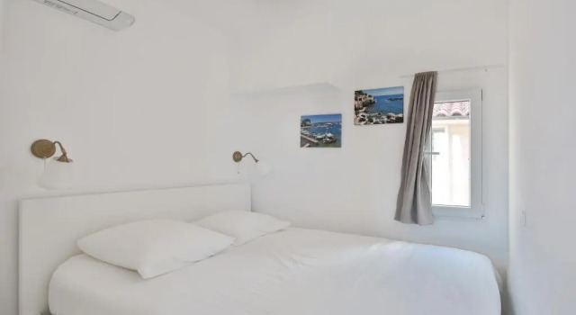 Newly Renovated Apt/2 Terraces/Sea+Mountain Views, Забронировать Апартаменты/квартира Апартаменты Антиб, рядом с Antibes Archaeology Museum, Апартаменты/квартира