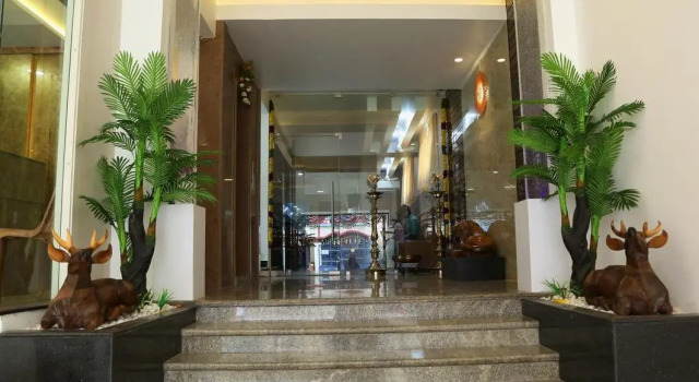 Hotel Sree Shai International, Забронировать Отель Отели штата Тамилнада с завтраком, Завтраки