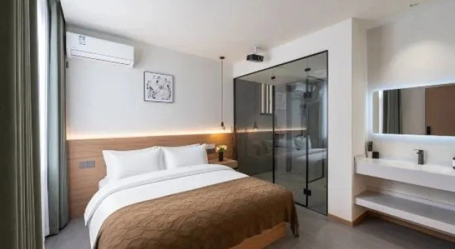 Люкс с 3 комнатами Wuyuan Jinyi · Yixiu Chunfeng Spring Courtyard Homestay