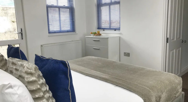Lux Blu - Truro Apartment