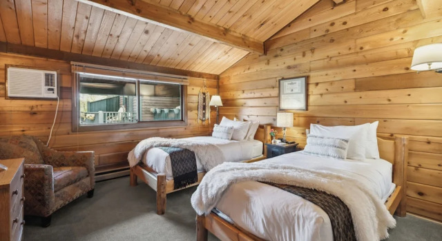 Двухместный номер Premium Good Medicine Lodge