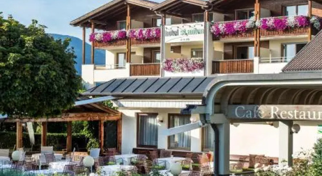 Hotel St. Anton, Забронировать Отель Фие алло Шилиар Альпе-ди-Сьюзи
