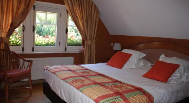 Двухместный номер Standard Hotel La Ferronniere
