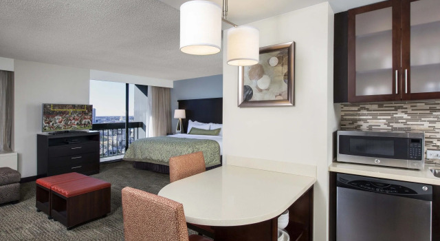 Staybridge Suites Atlanta - Midtown, an IHG Hotel