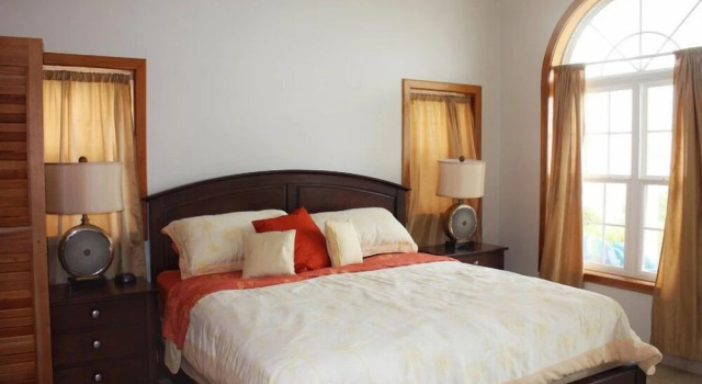 Jet Luxury at The Tara Del Sol Belize, Book Vacation Home Villas in Belize Province, Villa