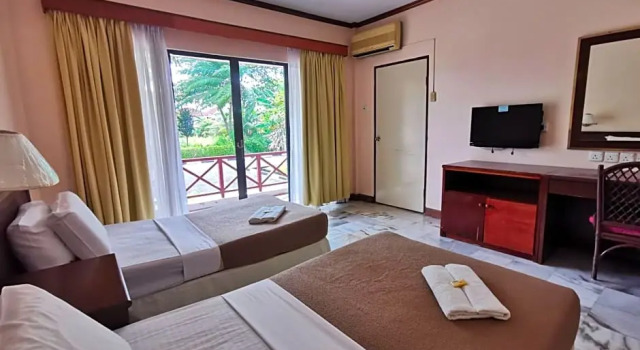 Двухместный номер Deluxe Borneo Paradise Beach Hotel