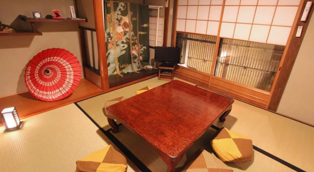 Our-Turn Traditional Machiya near Heian Shrine, Забронировать Отель Отели Киото 3 звезды, рядом с Хигасияма, 3*