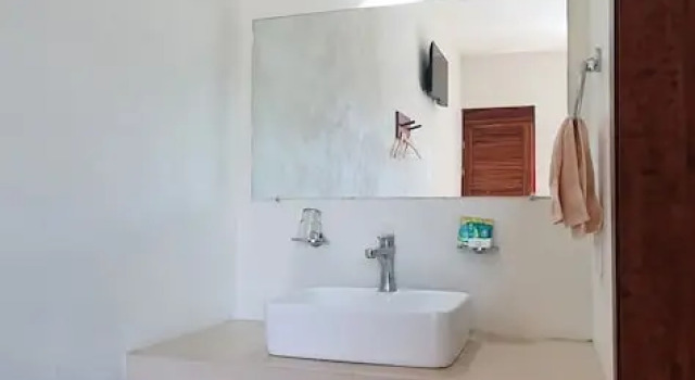 Четырёхместная студия Carri Surf Studio