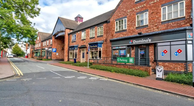 Апартаменты Cannock Hotel Apartments