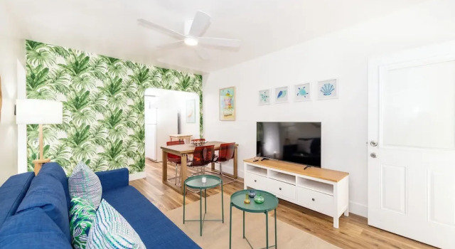 Апартаменты Comfort Tropic Isle Boutique Hotel