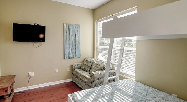 3695 Scenic Highway 98 Townhouse Unit 303, Забронировать Дом для отпуска Отели Дестин с парковкой, рядом с Гольф-клуб Golf Garden of Destin, Парковка