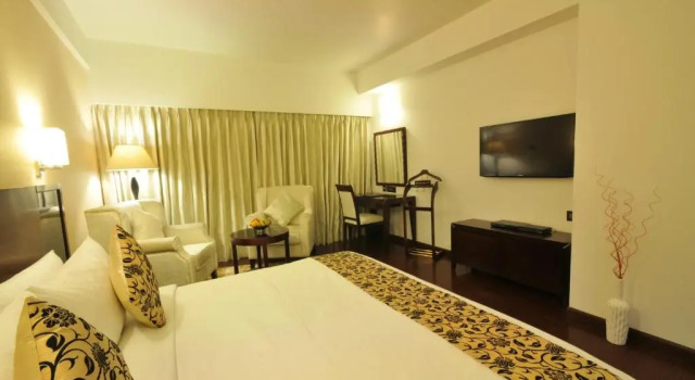 Люкс The Fern Residency Rajkot, Series by Marriott