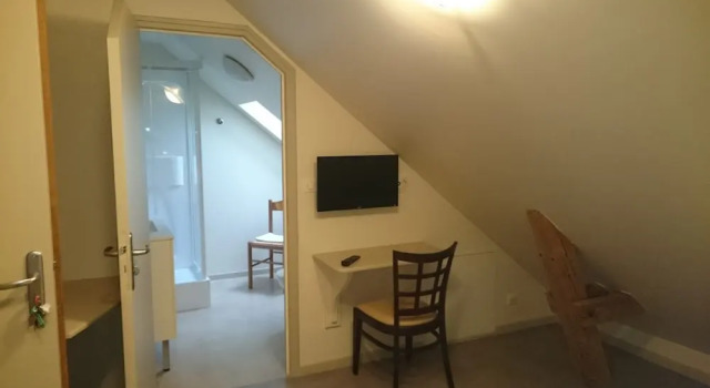 Номер Comfort Chambres dhôtes de lAuberge LAstrassadou