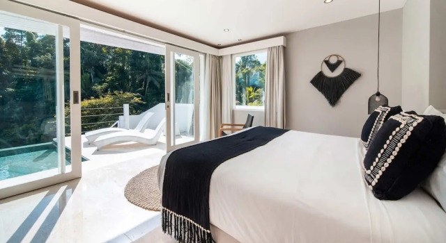 Magical Jungle Villa, 4 BR, Ubud With Staff