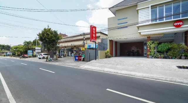 OYO 1848 TB'S Homestay