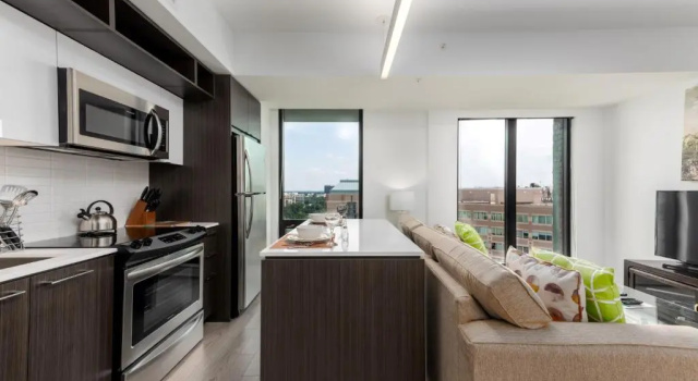 Апартаменты Bluebird Suites at Reston Town Center