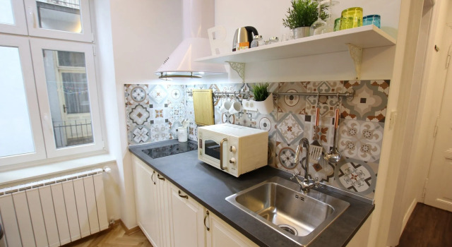 Aurelia Antik Apartments & Rooms