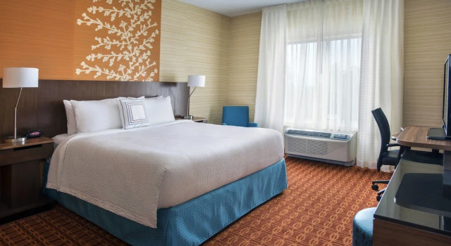 Люкс c 1 комнатой Fairfield Inn & Suites Wilmington New Castle