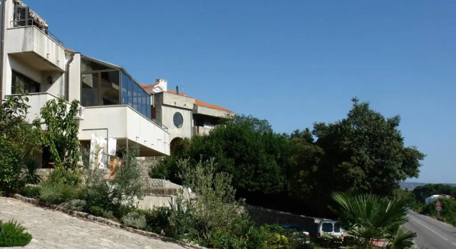 Апартаменты Amazing sea views Veglia house