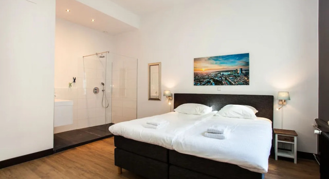 Апартаменты Comfort Stayci Serviced Apartments Royal Palace