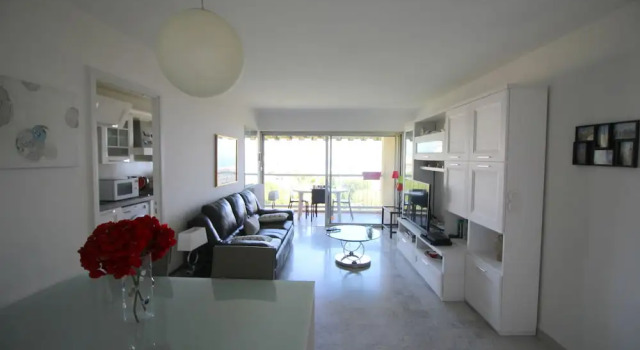 Nice Booking - MYKONOS Terrasse Vue mer, Забронировать Отель Отели Ниццы с парковкой, Парковка