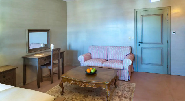 Haones Suites
