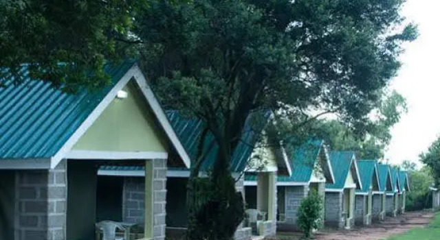 Rhino Tourist Camp