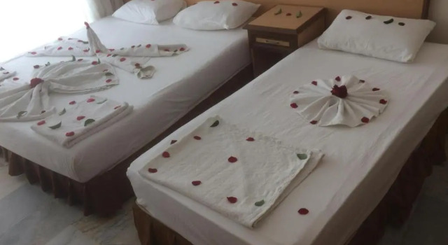 Трёхместный номер Standard с видом на сад Side Özgürhan Hotel