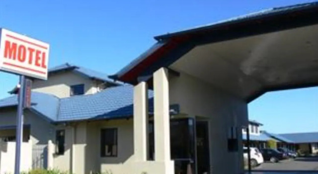Люкс Claremonte Motor Lodge