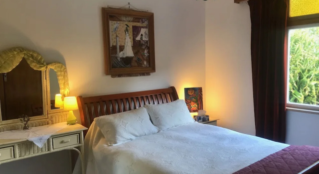 Семейные апартаменты с видом на гавань Bluff Hill Bed & Breakfast