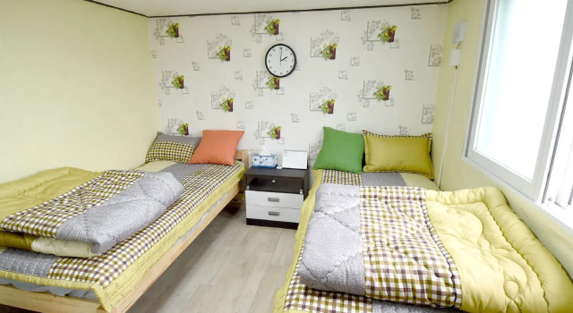 Photo Park Guesthouse, Prenota Hotel Yongsan-Gu Seul, vicino a Parco Sowol Gil