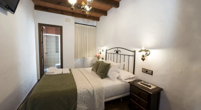 Двухместный номер Standard Hostal Torre de Guzmán
