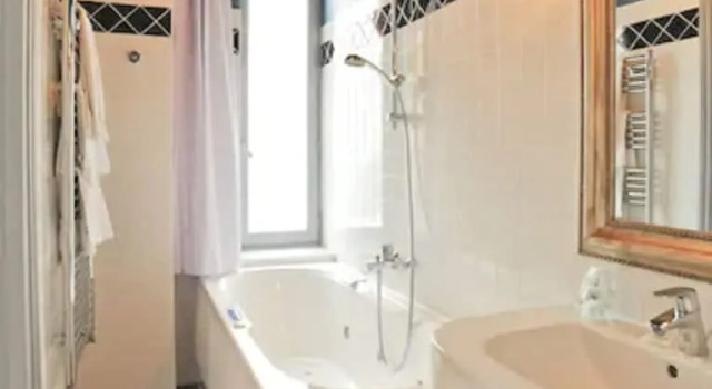 Двухместный номер Standard с балконом Hotel Le Rayon Vert